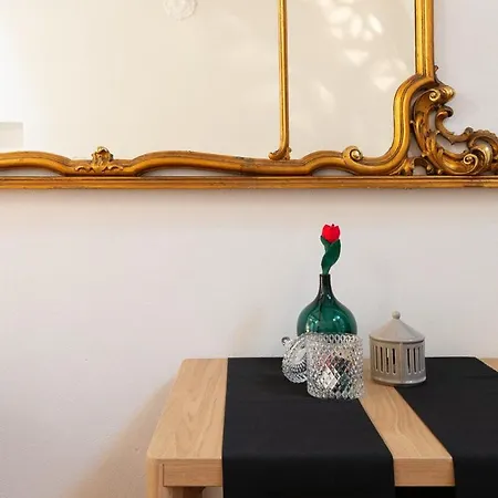 Tiny Loft With Jacuzzi