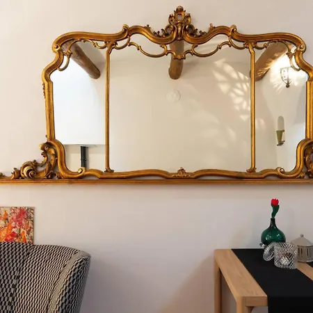Appartement Tiny Loft With Jacuzzi *
