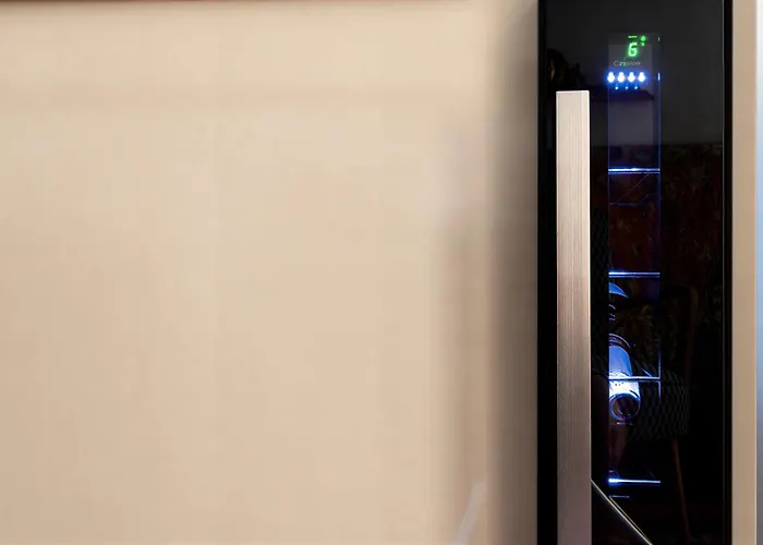 Tiny Loft With Jacuzzi Apartman